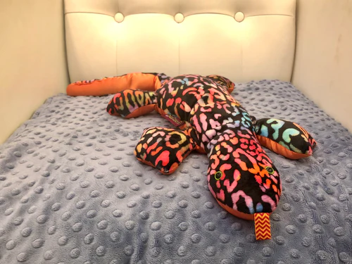 Creature Commforts Weighted Sensory Lizard - Image 6
